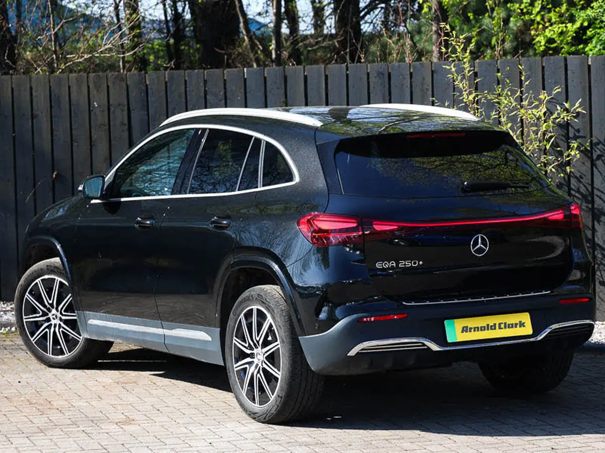2024-mercedes-benz-eqa-e-eqa-250-amg-line-executive-big-1