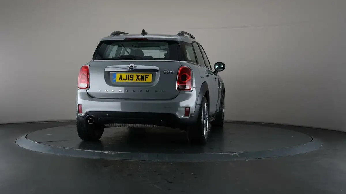2019-mini-countryman-15-cooper-exclusive-all4-big-64