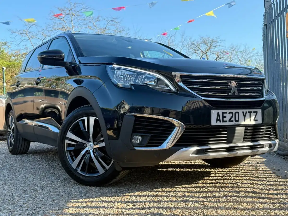 2020-peugeot-5008-suv-12-puretech-allure-eat8-big-14