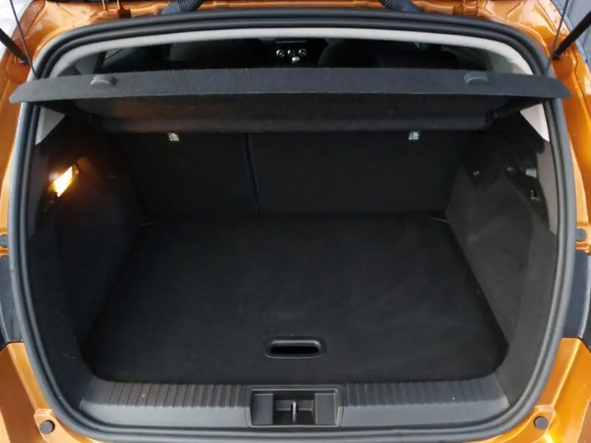 2021-renault-captur-13-tce-iconic-130bhp-big-7