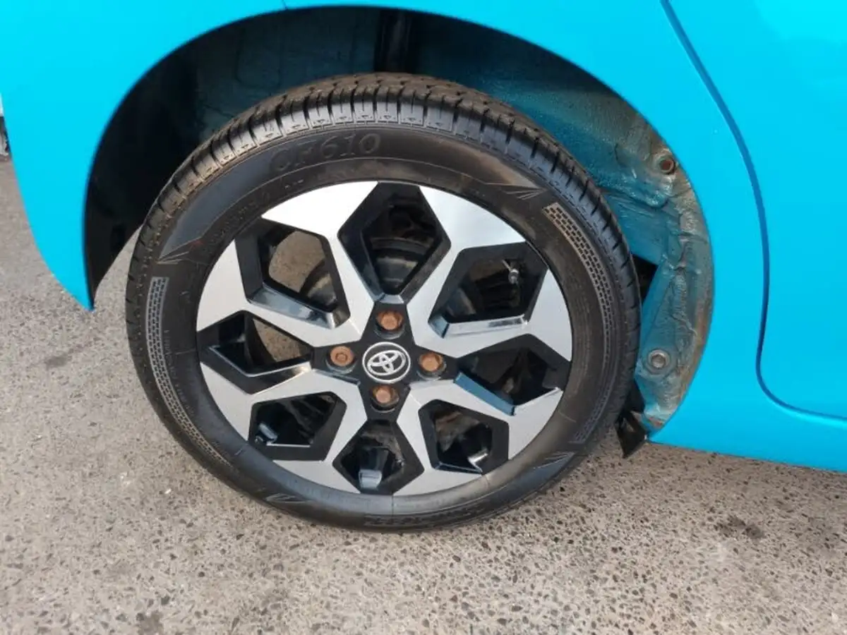 2019-toyota-aygo-10-vvt-i-x-plore-big-11