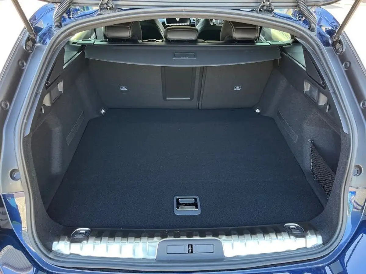 2024-peugeot-508-sw-16-puretech-allure-big-9