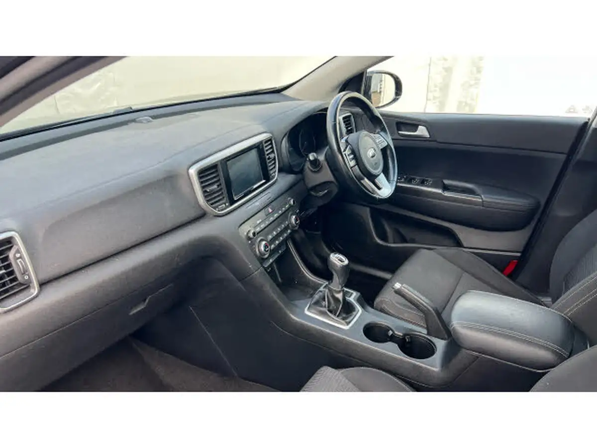 2019-kia-sportage-16-gdi-2-big-8
