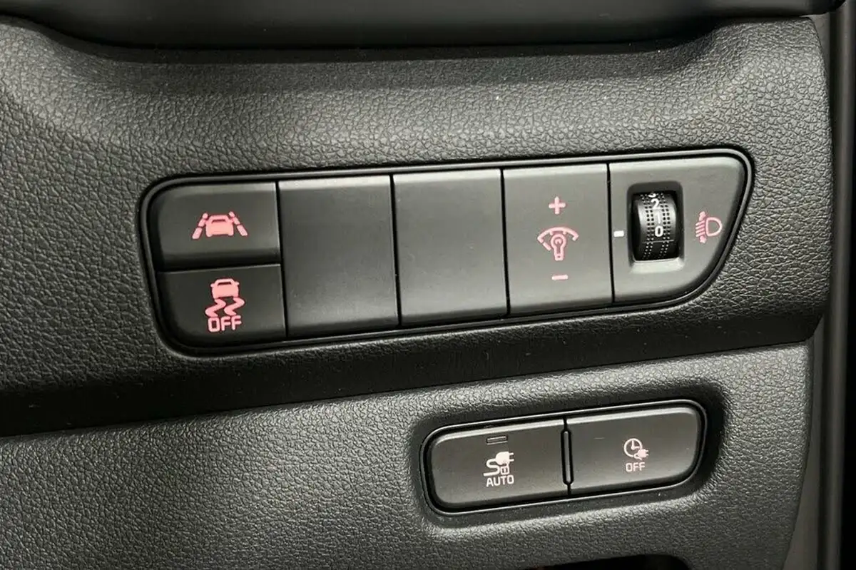 2022-kia-niro-ev-e-3-big-29