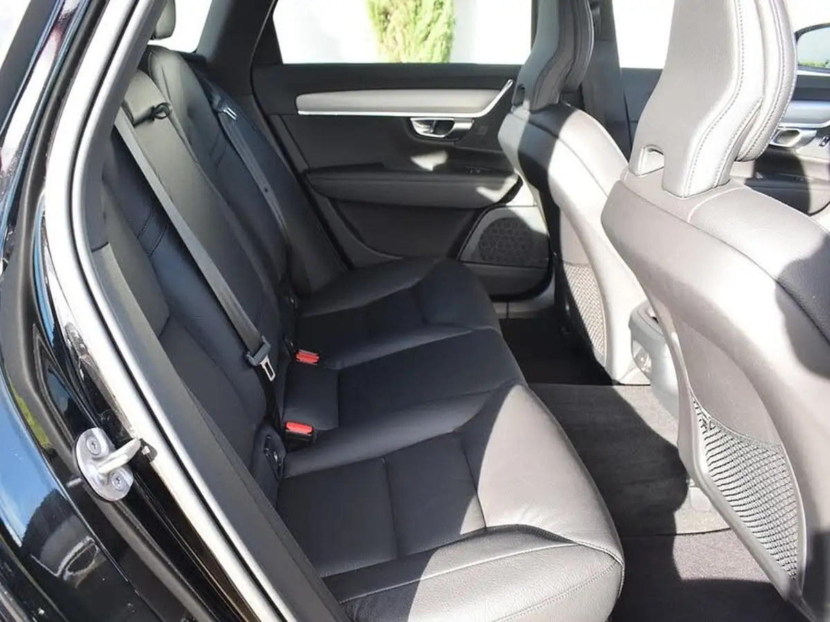 2022-volvo-v90-20td-b4-momentum-big-19