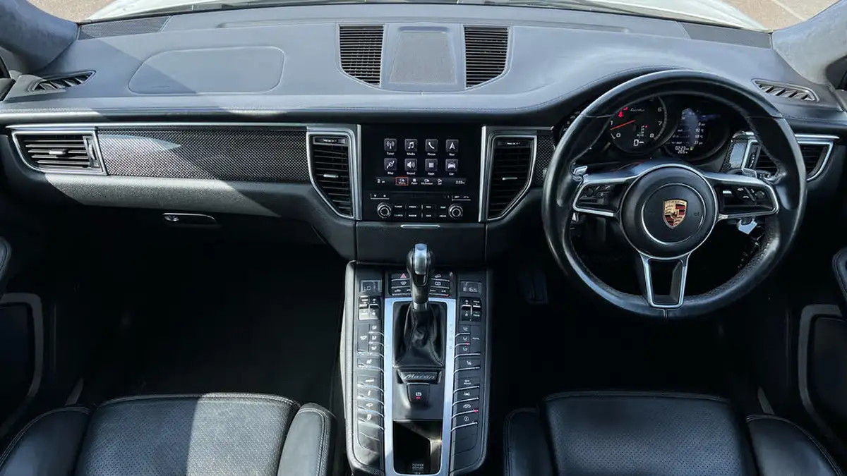 2016-porsche-macan-36-turbo-400ps-awd-big-8