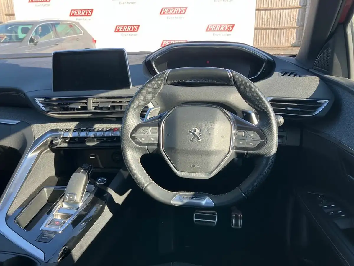2019-peugeot-3008-suv-16-puretech-gt-line-180bhp-ss-eat8-big-14