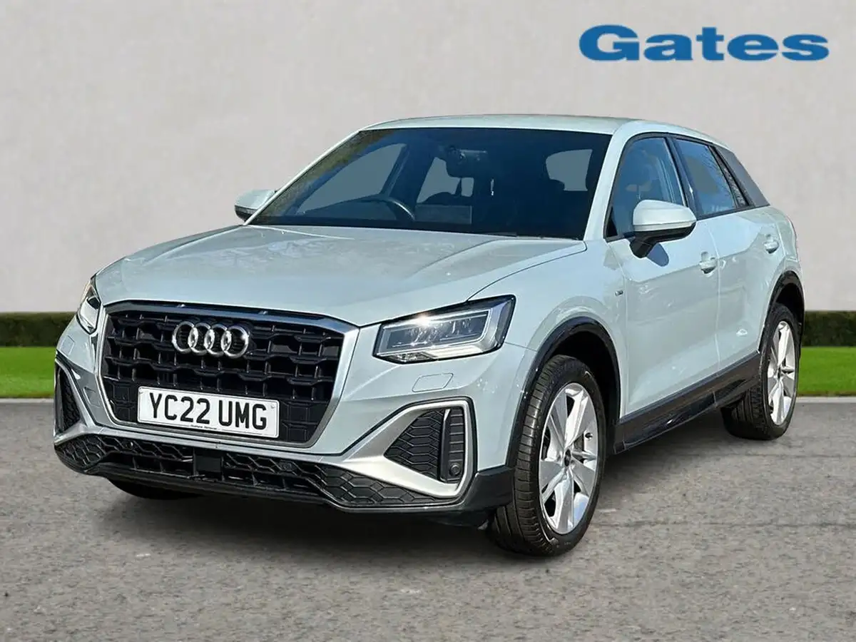 2022-audi-q2-10-30-tfsi-s-line-big-2
