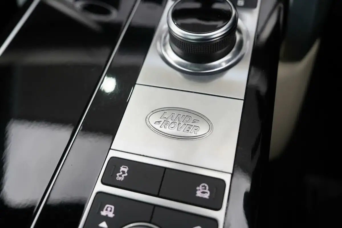 2020-land-rover-range-rover-44-sdv8-vogue-big-50