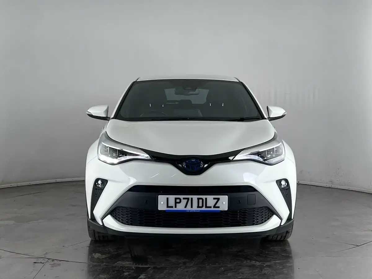 2022-toyota-c-hr-18-vvt-i-design-big-3