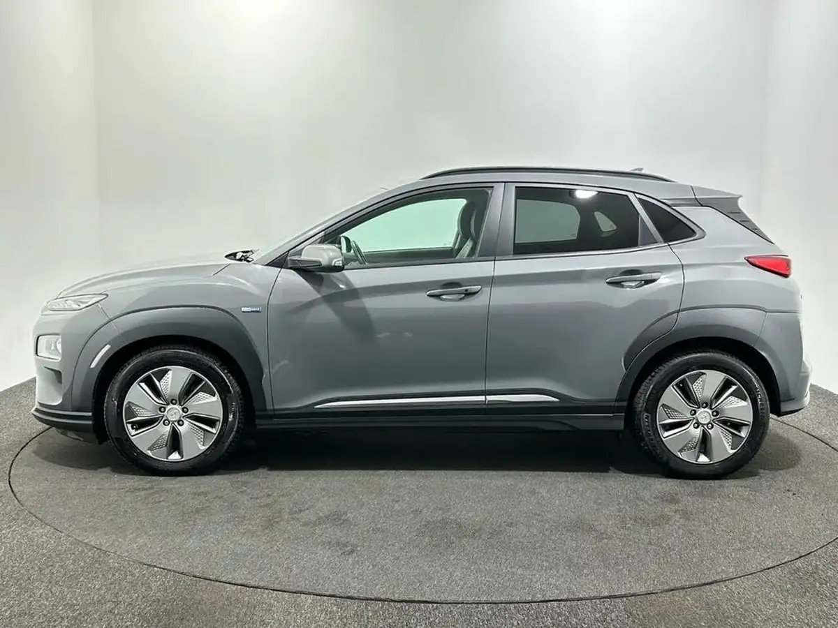2020-hyundai-kona-e-premium-se-64kwh-105kw-obc-big-3