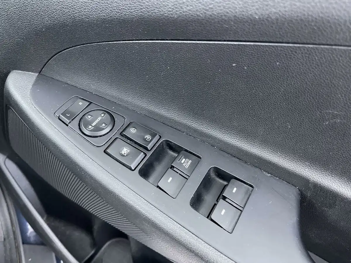 2017-hyundai-tucson-16-gdi-blue-drive-s-big-33