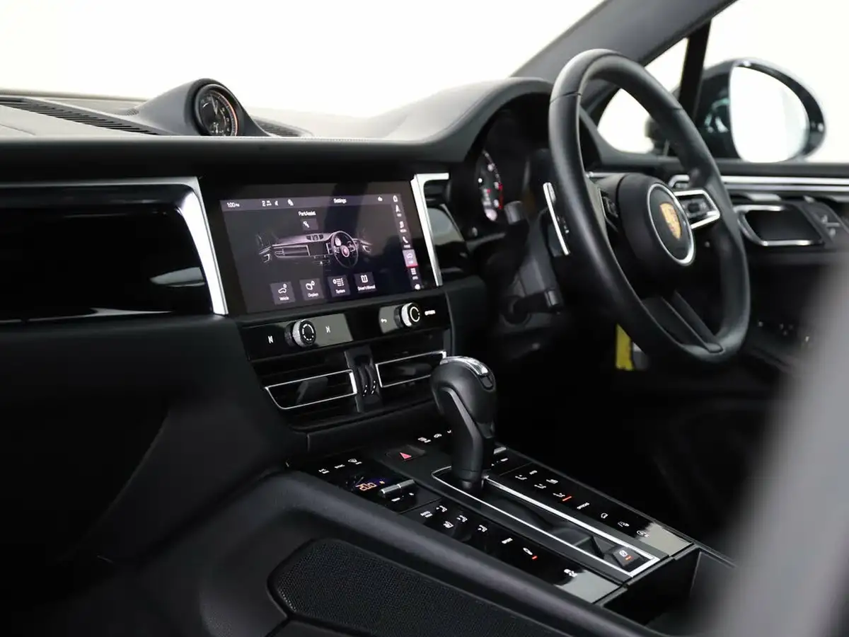 2024-porsche-macan-29-v6-s-big-8