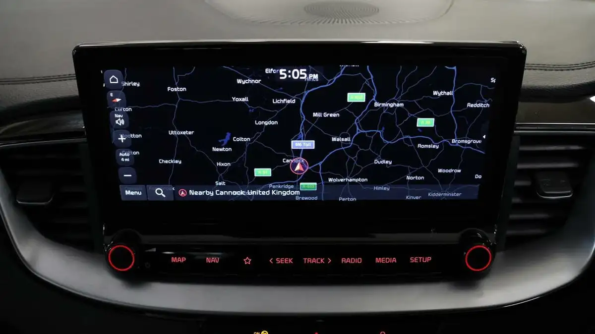 2022-kia-ceed-15-t-gdi-3-hatchback-big-10