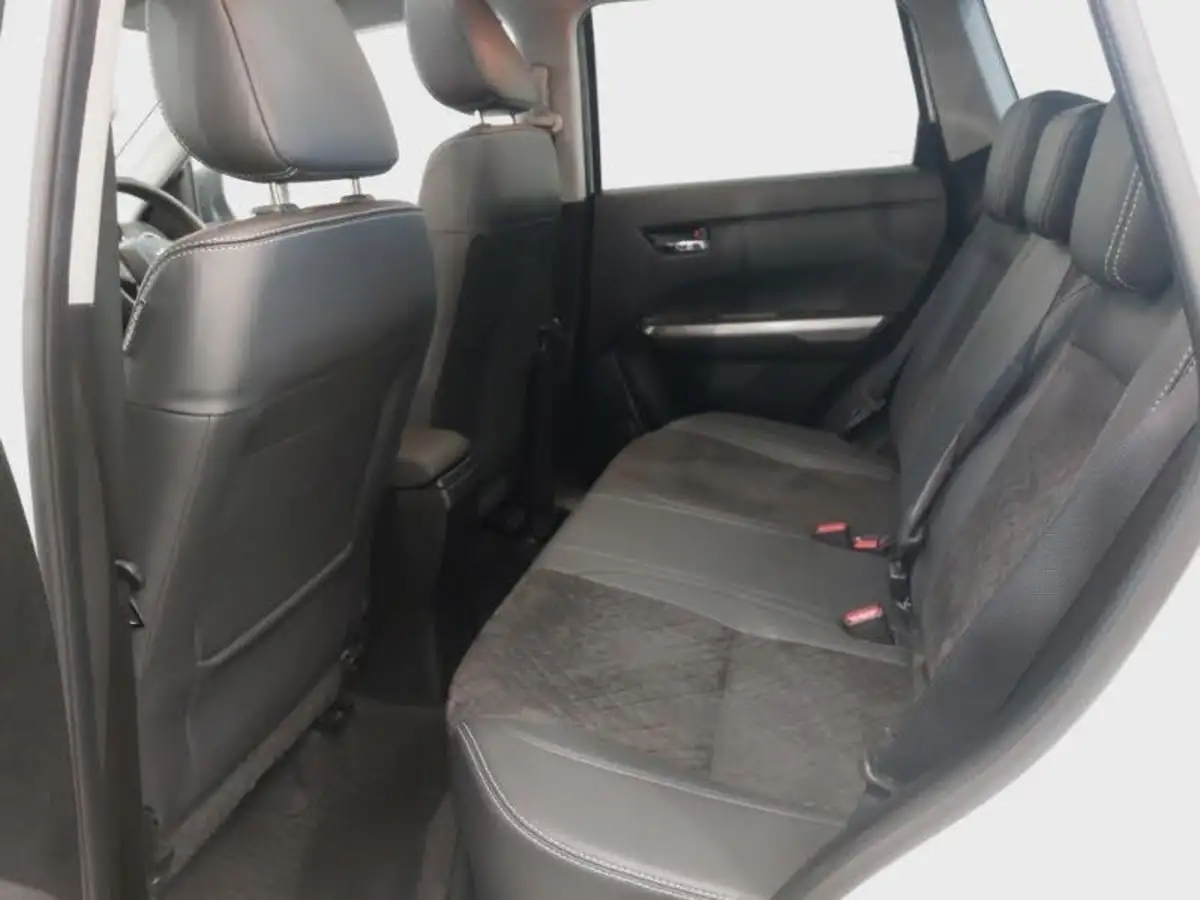 2022-suzuki-vitara-14-boosterjet-sz5-big-5