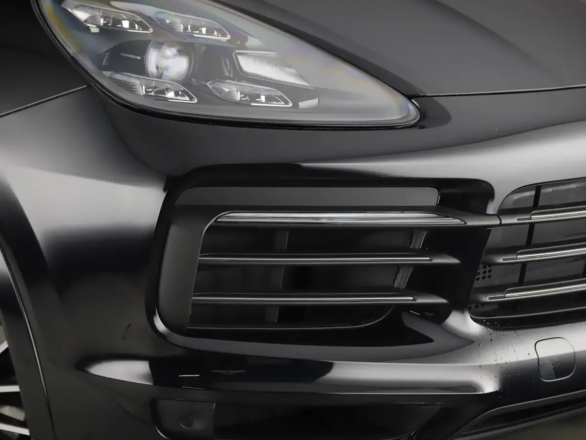 2022-porsche-cayenne-30-v6-platinum-edition-coupe-big-37