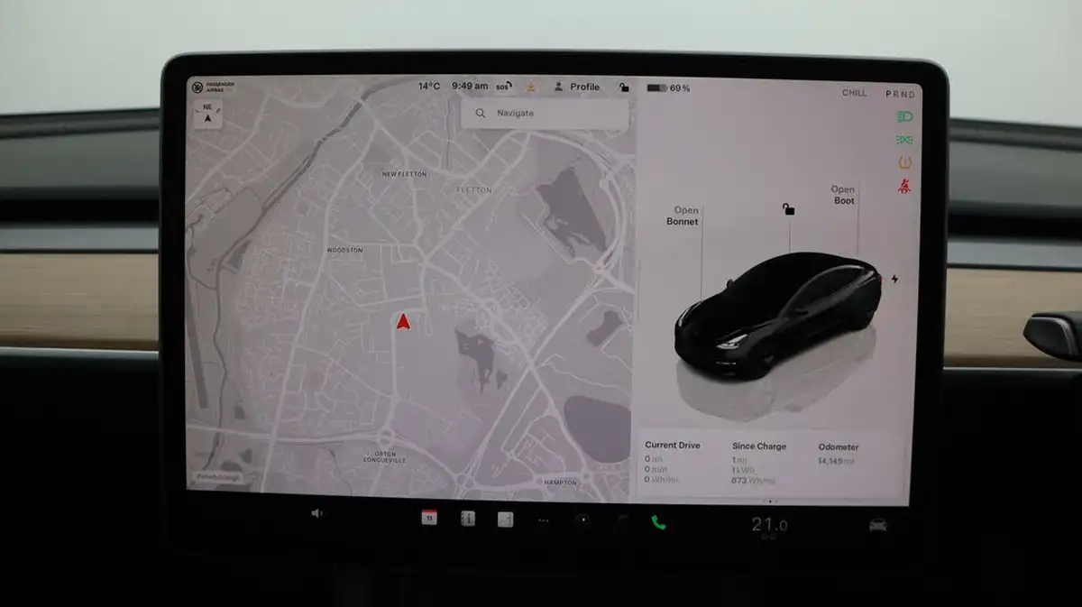 2023-tesla-model-3-e-rwd-long-range-big-11