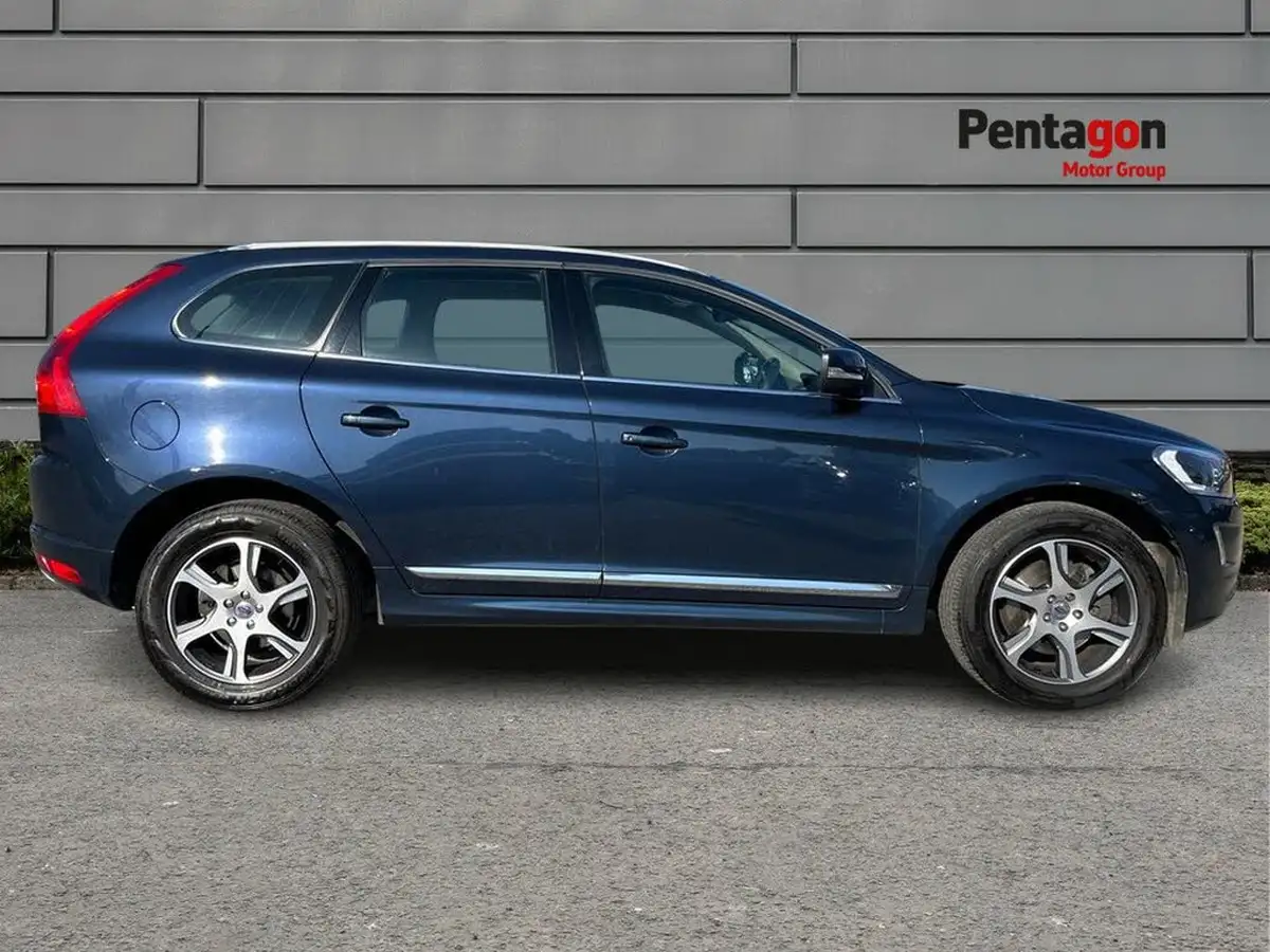2015-volvo-xc60-24td-d4-se-lux-181bhp-ss-big-10
