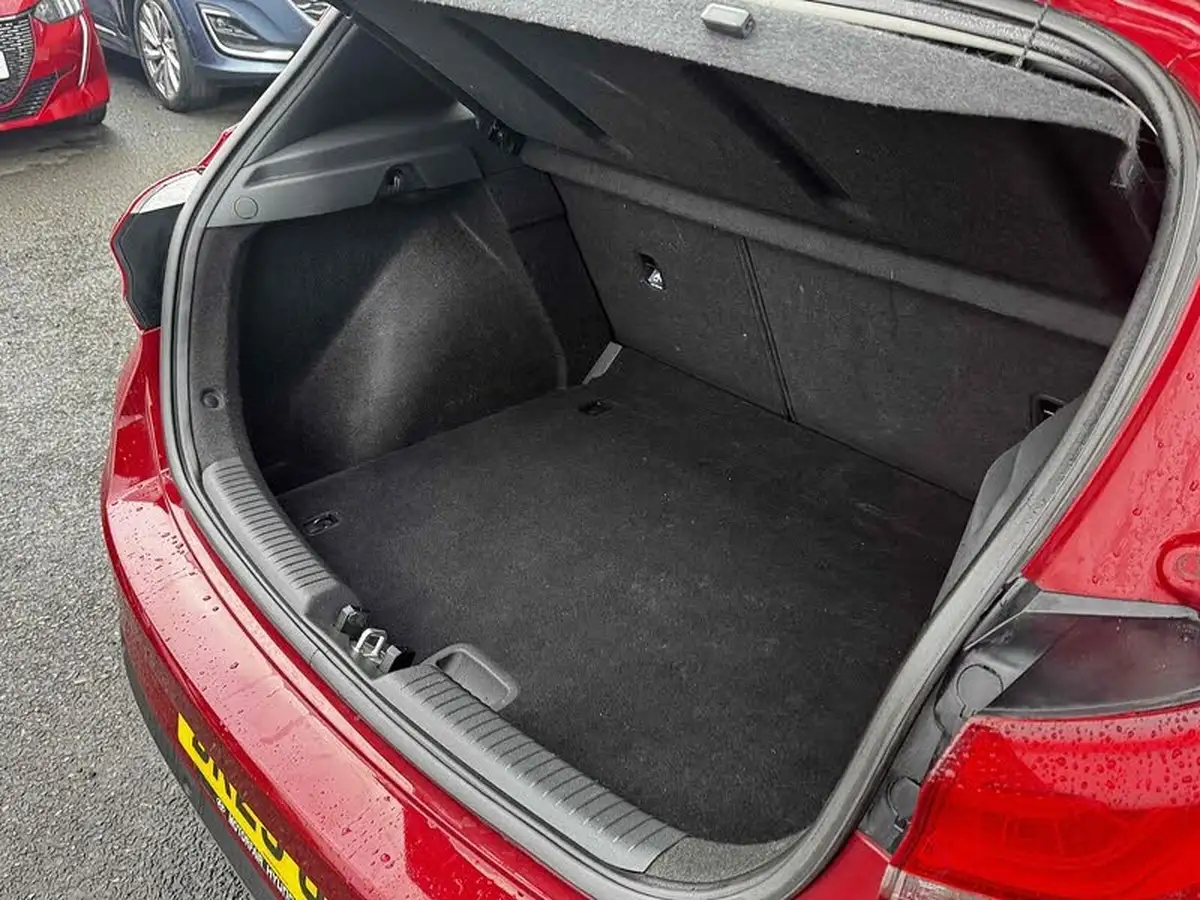 2023-hyundai-i30-10-t-gdi-se-connect-hatchback-big-18