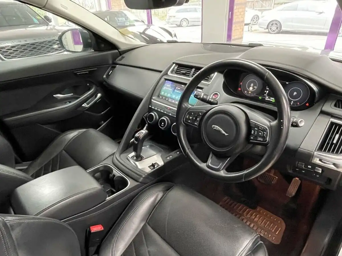 2019-jaguar-e-pace-20-i4d-hse-180ps-big-18