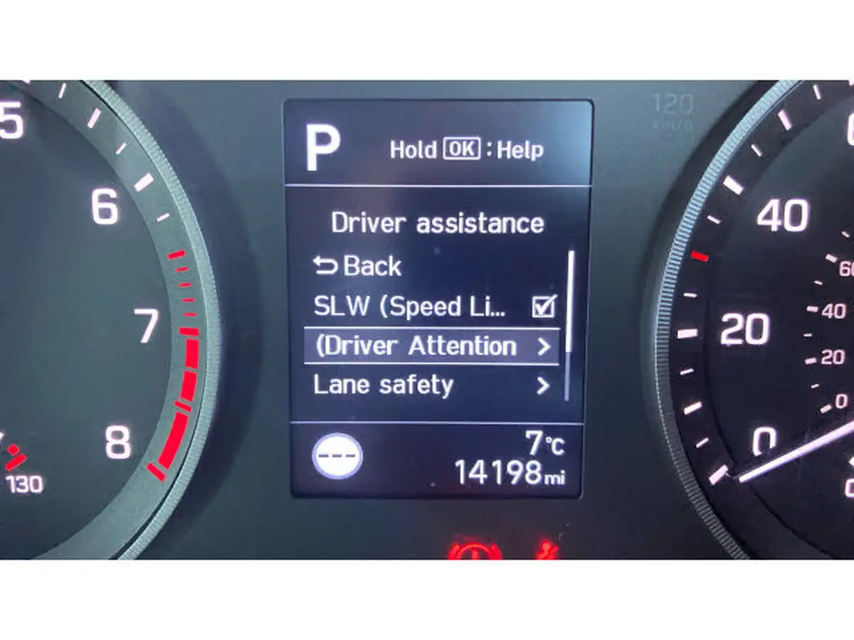 2019-hyundai-tucson-16-t-gdi-se-nav-dct-big-30