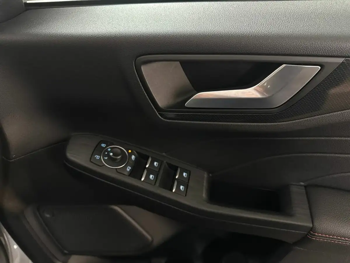 2023-ford-kuga-15t-st-line-x-edition-big-24
