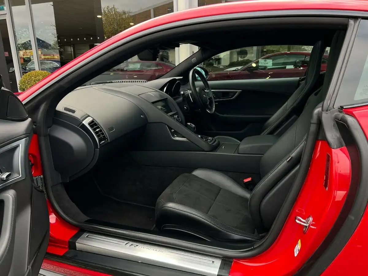 2019-jaguar-f-type-20-i4-r-dynamic-ss-coupe-big-11
