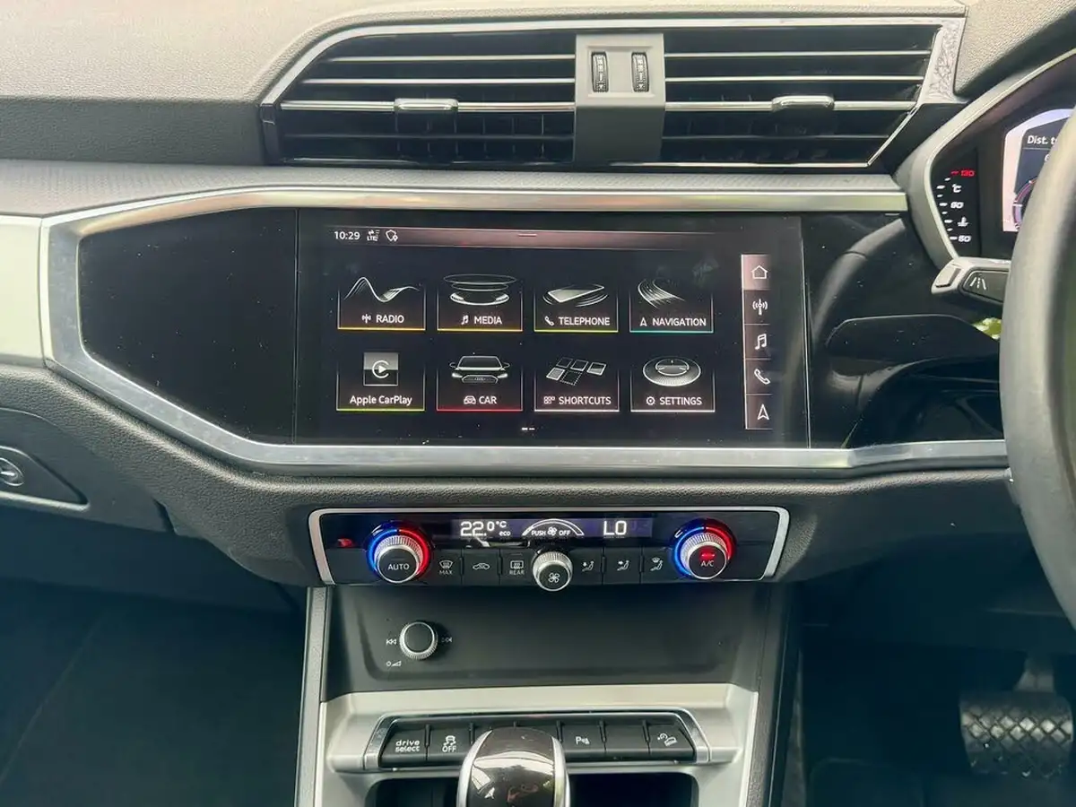 2020-audi-q3-20-35-tdi-sport-station-wagon-s-tronic-big-75