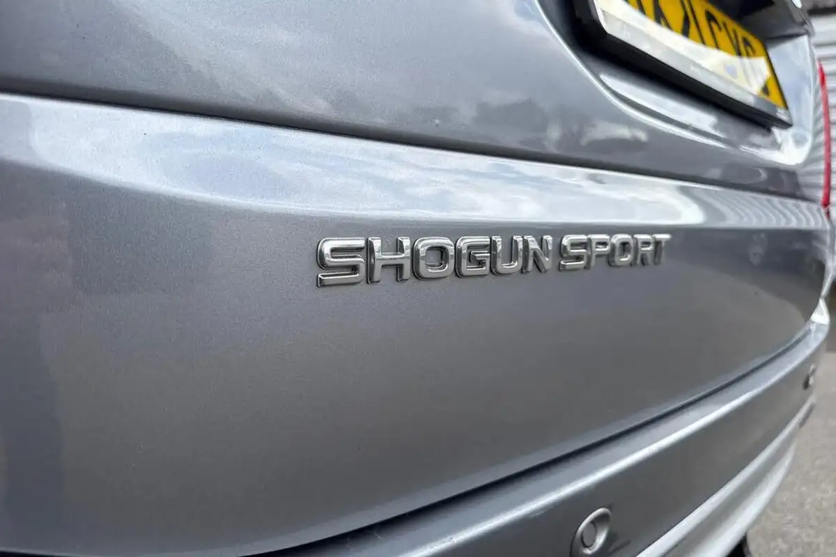 2021-mitsubishi-shogun-sport-24di-d-3-big-37