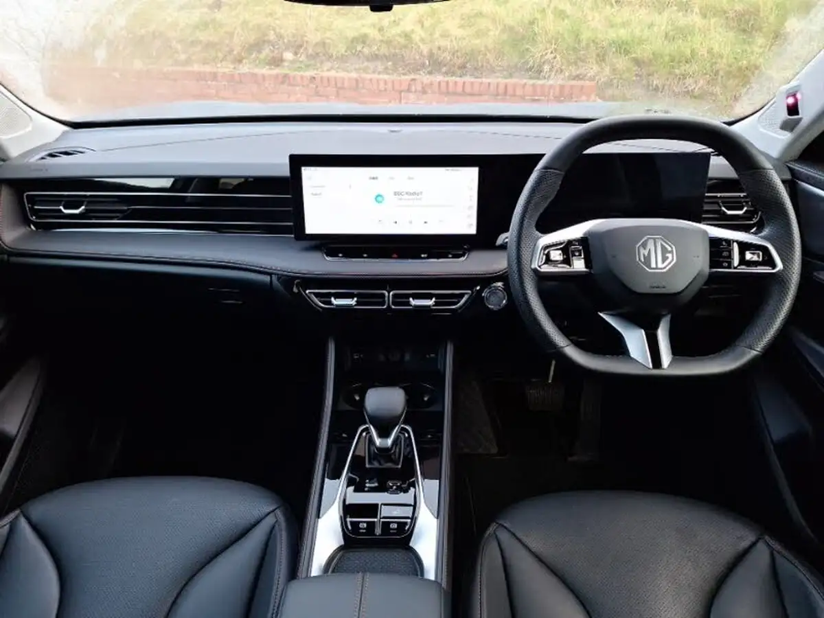 2024-mg-hs-15t-gdi-trophy-273ps-plug-in-hybrid-1496cc-auto-big-2
