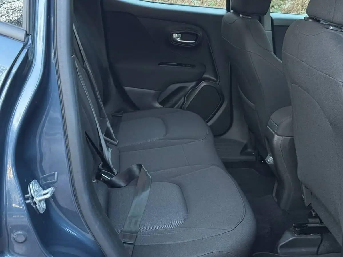 2021-jeep-renegade-13-gse-longitude-phev-big-3