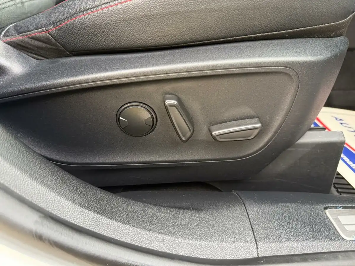 2021-ford-kuga-25t-st-line-x-edition-225ps-phev-big-12