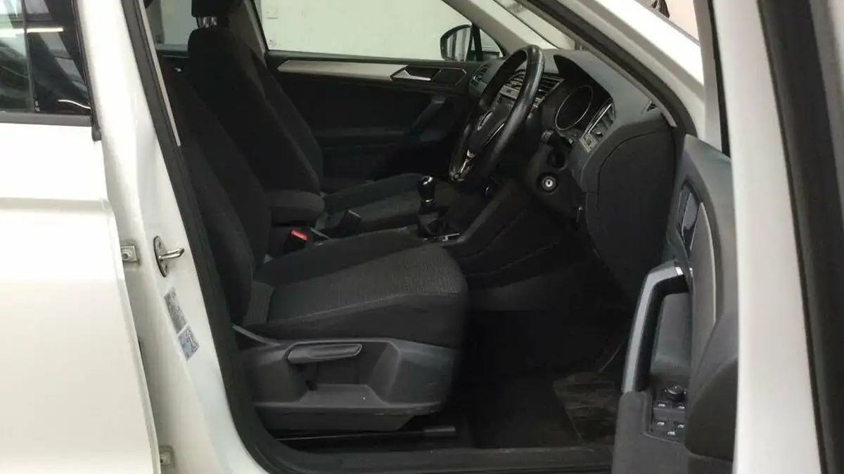 2017-volkswagen-tiguan-14-tsi-s-125ps-ss-big-8