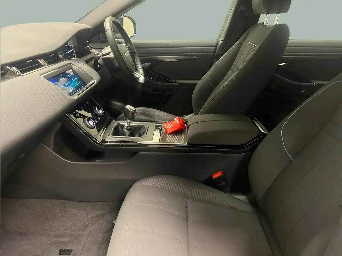 2020-land-rover-range-rover-evoque-20-d150-r-dynamic-big-3