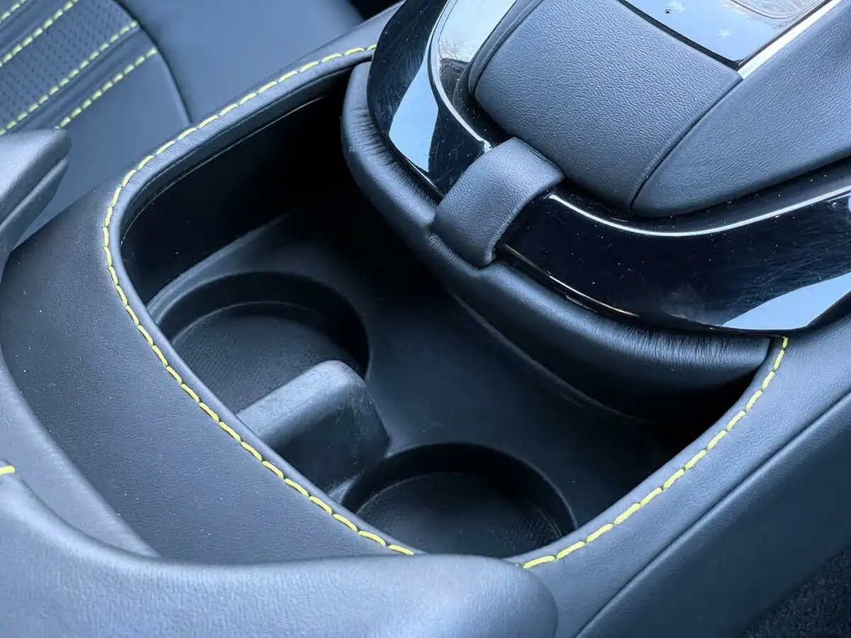2023-aston-martin-vantage-40-v8-vantage-coupe-auto-big-30