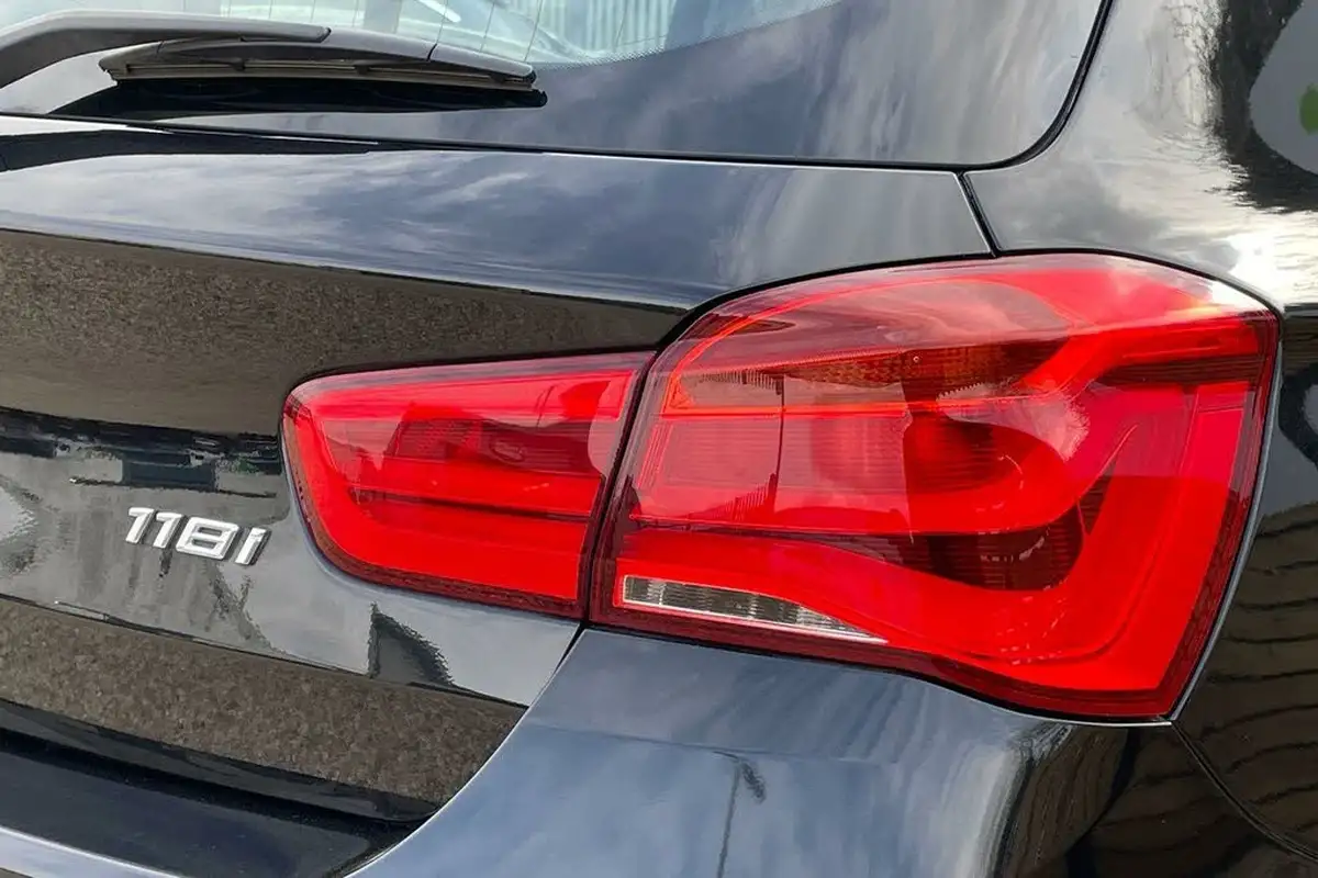 2018-bmw-1-series-15-118i-m-sport-5d-auto-big-18