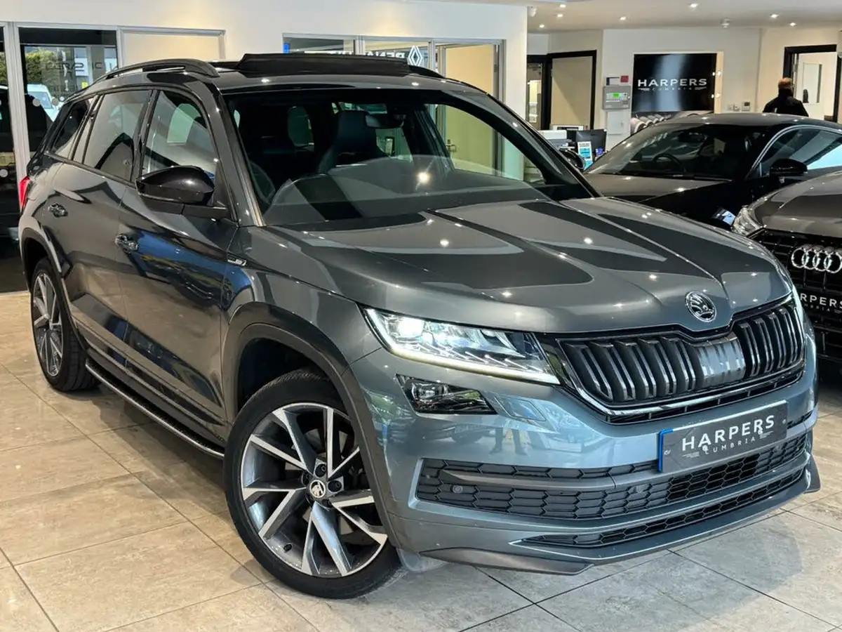 2018-skoda-kodiaq-20-tsi-sportline-180ps-seat-ss-big-0