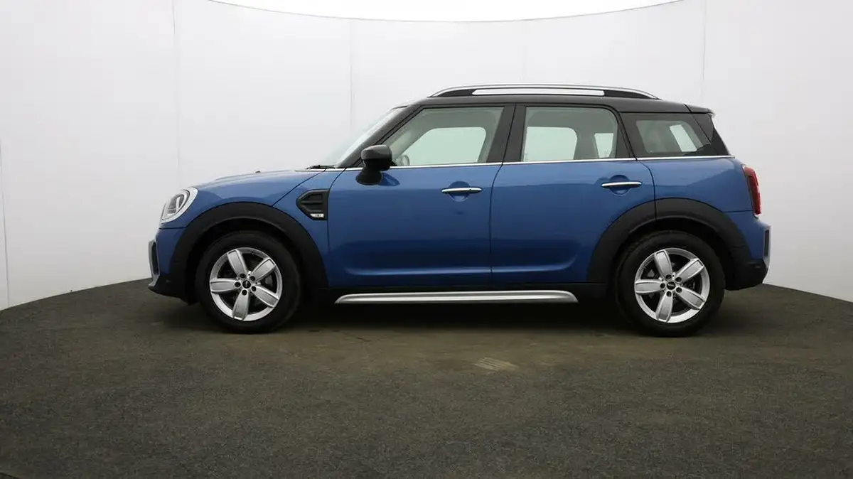 2022-mini-countryman-15-cooper-classic-auto-big-61