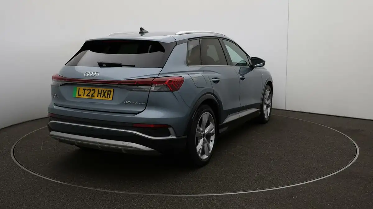2022-audi-q4-e-tron-40e-s-line-station-wagon-big-47