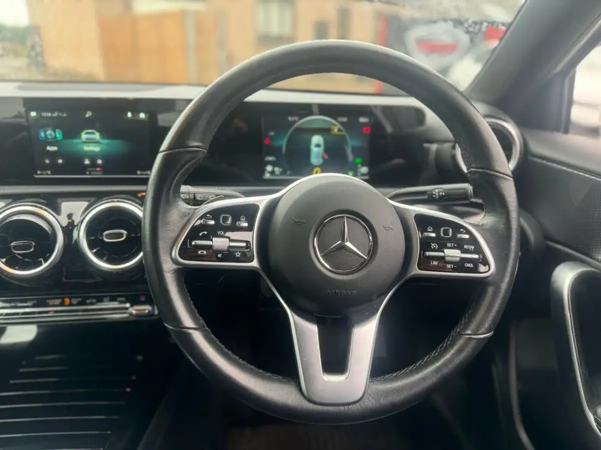 2019-mercedes-benz-a-class-15d-a180d-sport-hatchback-5d-7g-dct-big-9