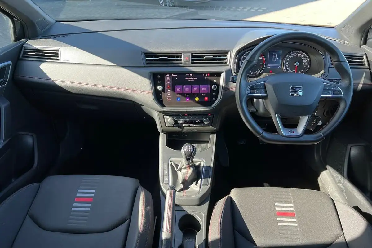 2021-seat-ibiza-10-tsi-fr-110ps-big-16