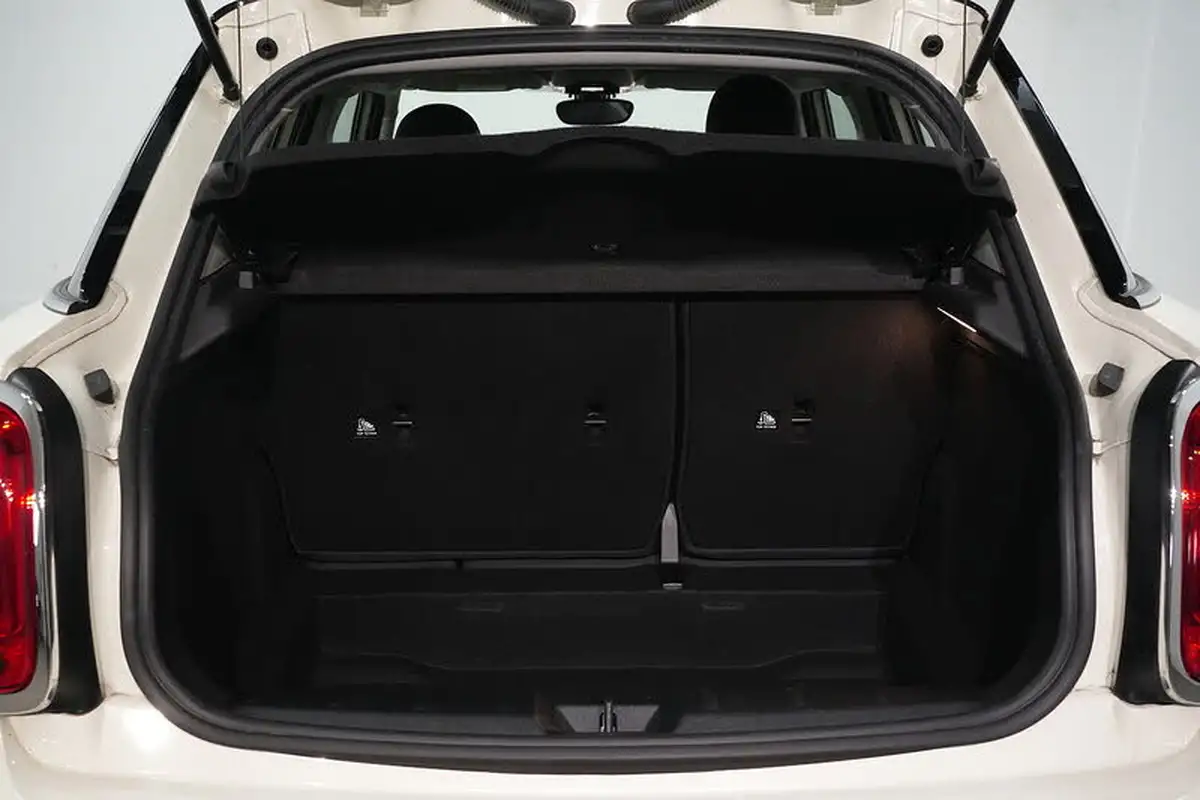 2020-mini-countryman-15-cooper-classic-auto-big-11