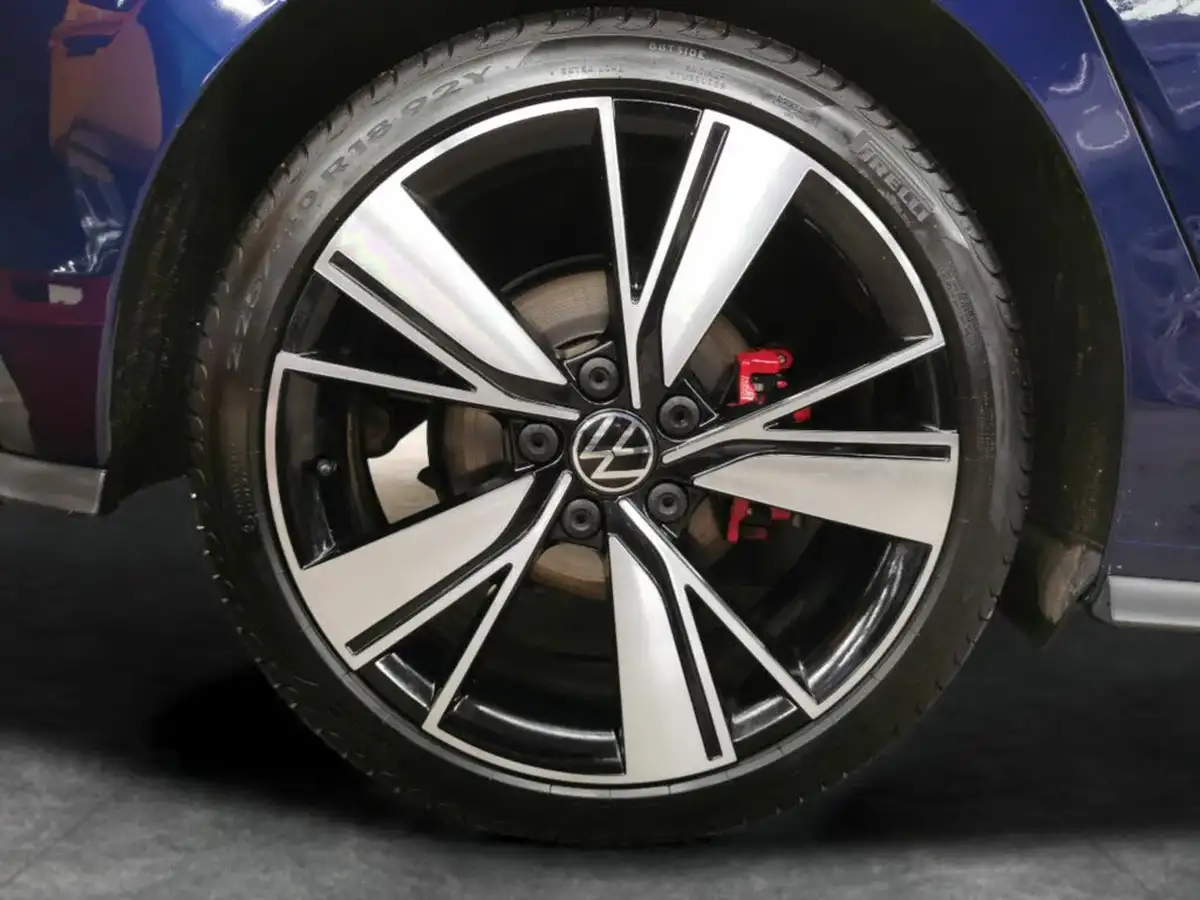2021-volkswagen-golf-20tdi-gtd-big-27