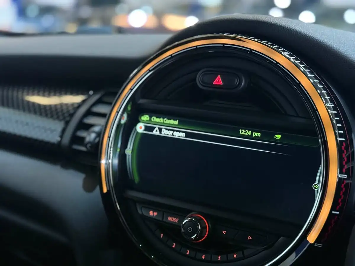 2017-mini-cooper-20-cooper-jcw-sport-auto-big-23