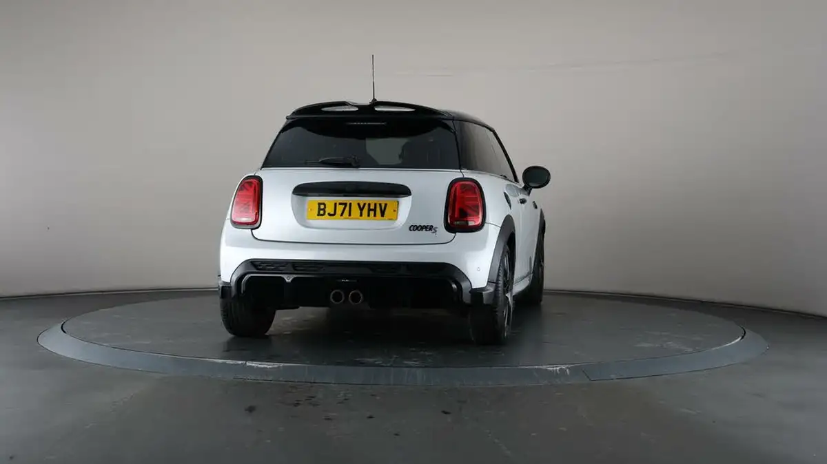 2021-mini-cooper-20-cooper-s-sport-hatchback-3d-big-62