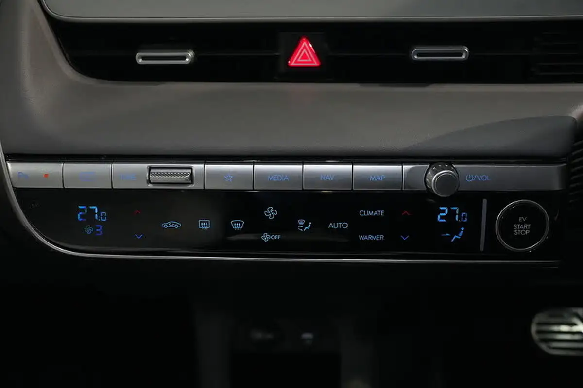 2022-hyundai-ioniq-5-e-ultimate-217ps-73kwh-rwd-big-36