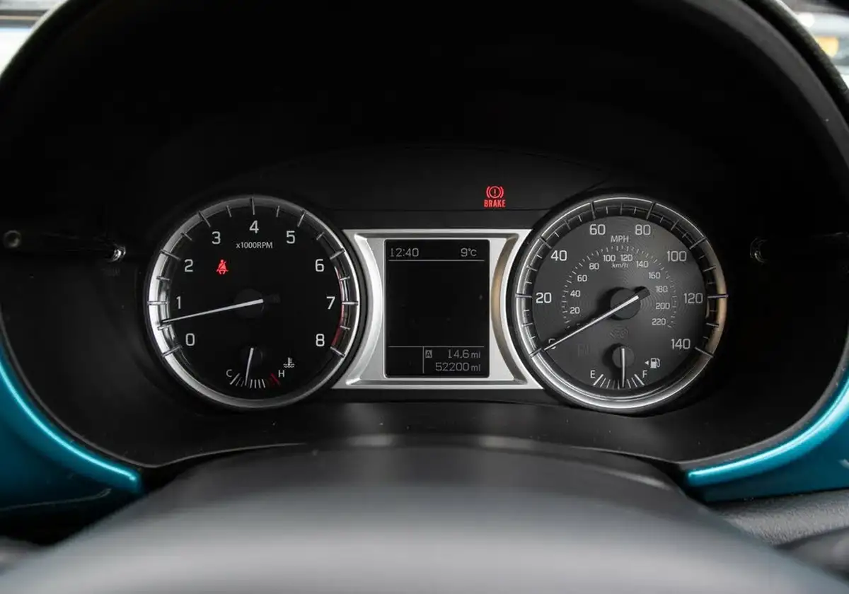 2016-suzuki-vitara-16-sz-t-big-14