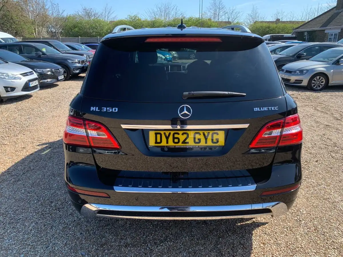 2012-mercedes-benz-m-class-30td-ml350-bluetec-sport-big-5