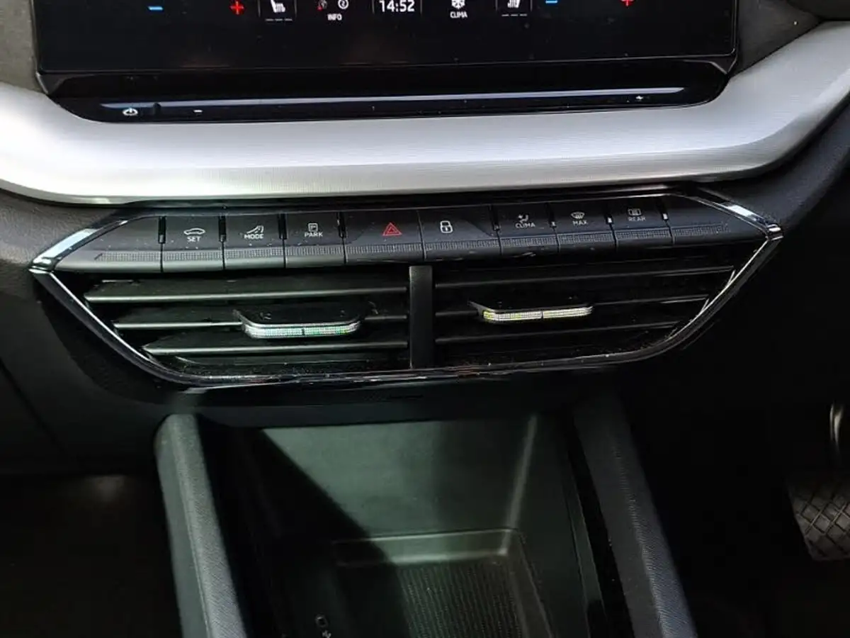 2024-skoda-octavia-15-tsi-e-tec-se-l-estate-big-10