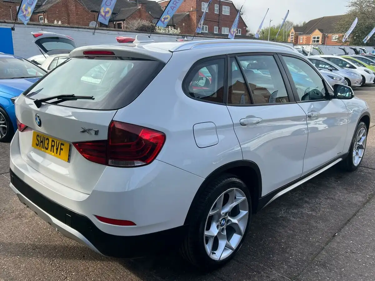 2013-bmw-x1-20td-xdrive18d-xline-auto-big-8